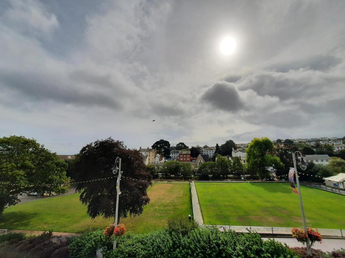 Апартаменти Dawlish Lawn View Екстер'єр фото